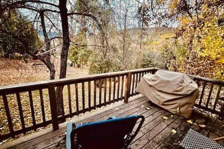 Blue Door Cottage 12 Miles To Yosemite Bbq Oakhurst Dış mekan fotoğraf