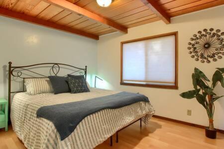 Blue Door Cottage 12 Miles To Yosemite Bbq Oakhurst Dış mekan fotoğraf